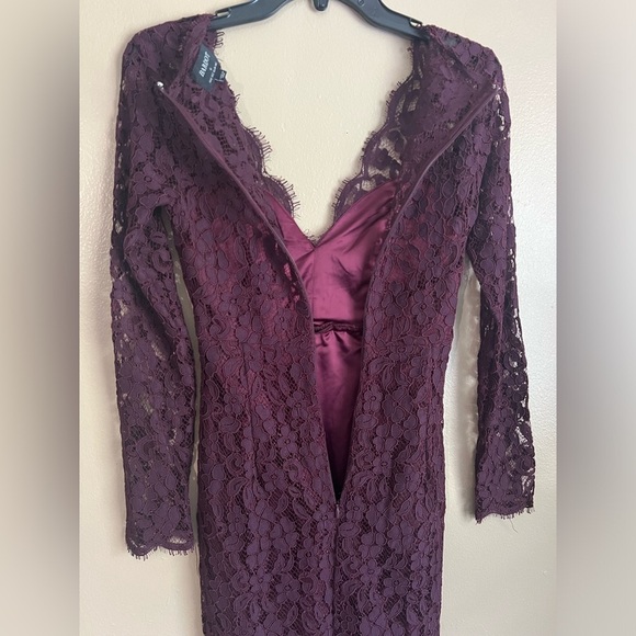 Bardot Plum Lace Fitted Dress- Size XS - Picture 4 of 7